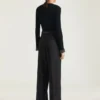 Broek met dubbele plooien van wol en mohair Broek met dubbele plooien van wol en mohair