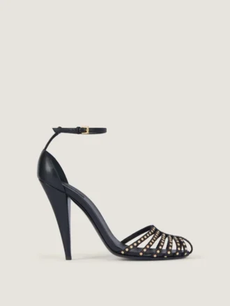 Cage-sandalen met hakken van leer met studs