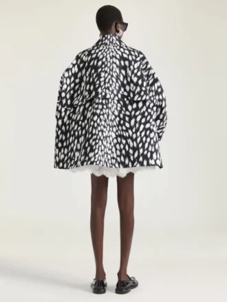 Cocoon-korte trenchcoat van katoen met dierenprint Cocoon-korte trenchcoat van katoen met dierenprint