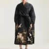 Cocoonjas van satijn met borduursels en cape