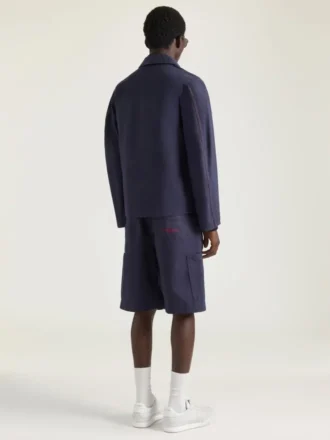 Couture-jasje met naden in denim, geborduurd met Givenchy Paris