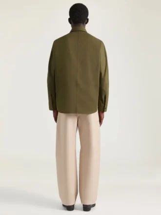 Couture-overhemd met naden van katoen en Givenchy Paris-patch Couture-overhemd met naden van katoen en Givenchy Paris-patch