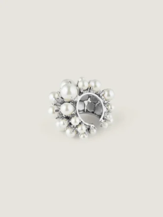 Crystal Pearl-oorcuff van metaal en parels