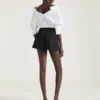 Gepleateerde korte broek van wol Gepleateerde korte broek van wol