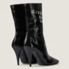 GIVENCHY-enkellaarsjes met vierkante hak en tape-detail, van leer GIVENCHY-enkellaarsjes met vierkante hak en tape-detail, van leer