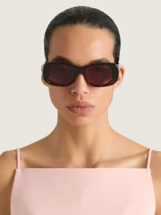Givenchy opvallende zonnebril van acetaat Givenchy opvallende zonnebril van acetaat