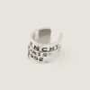 Givenchy Tape Earcuff van metaal en email Givenchy Tape Earcuff van metaal en email