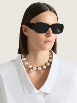 Ketting met puntige parels van metaal en parels