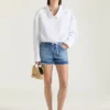 Korte broek van middenblauwe denim