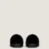 Label platte muiltjes van leer met studs Label platte muiltjes van leer met studs