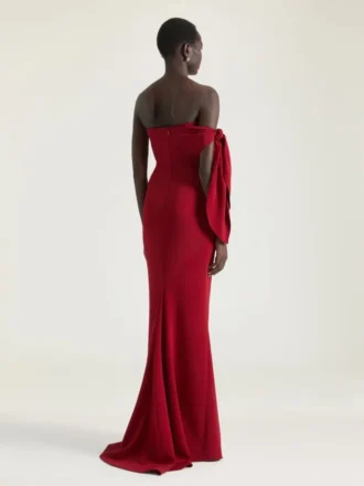 Lange avondjurk met bustier in crêpe met strik en pailletten Lange avondjurk met bustier in crêpe met strik en pailletten