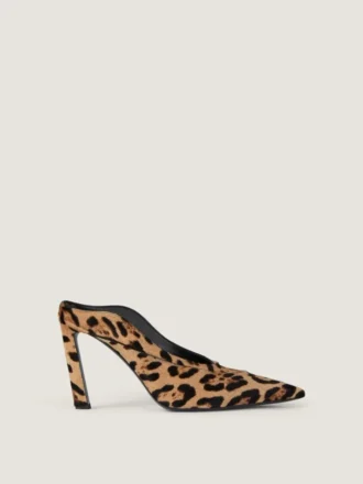 Mules met puntige hak van leer met pony-effect en luipaardprint