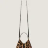 Nano Voyou Bag van leer met pony-effect en luipaardpatroon