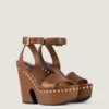 Platformclogs van leer met studs Platformclogs van leer met studs