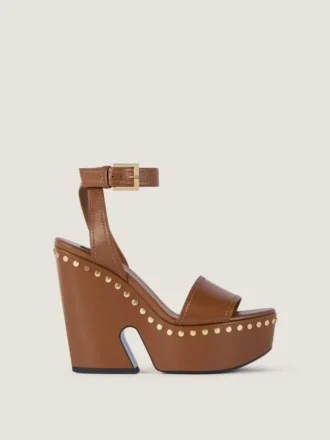 Platformclogs van leer met studs Platformclogs van leer met studs