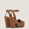 Platformclogs van leer met studs Platformclogs van leer met studs