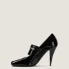 Pumps met vierkante snit en Givenchy-tape in lakleer Pumps met vierkante snit en Givenchy-tape in lakleer