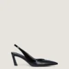Spiky slingbacks van leer