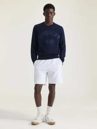 Trui van katoenbreisel met Givenchy Paris-borduursel Trui van katoenbreisel met Givenchy Paris-borduursel