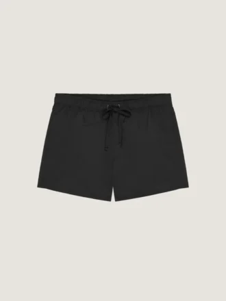 zwemshort met givenchy paris borduursel 1 1 330x440 - Zwemshort met Givenchy Paris-borduursel